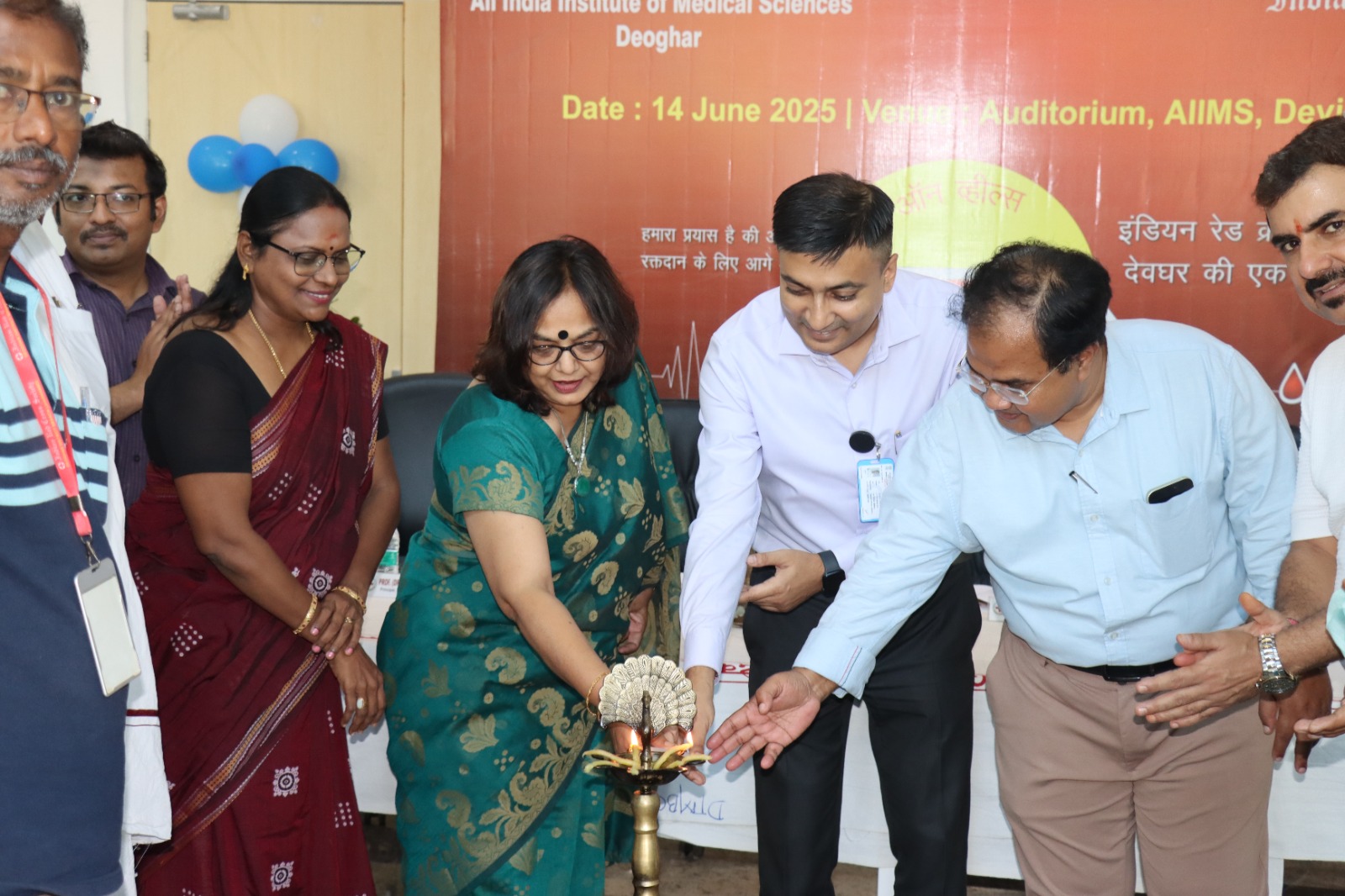 00b85d38-07f3-4d24-ad08-c724b23315f9