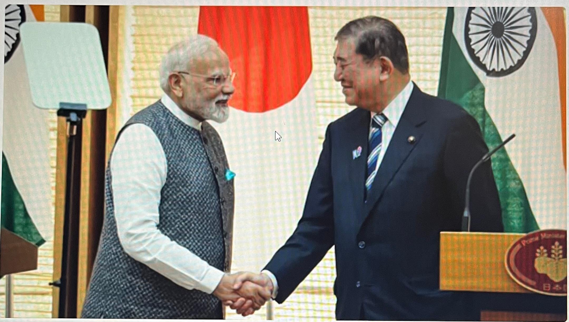 2aa78626-e6a2-499a-89e1-46d574244e54