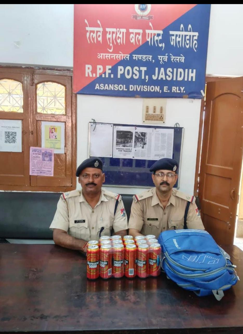 310e7ac9-2c66-45cb-b220-25b4f7418ac4