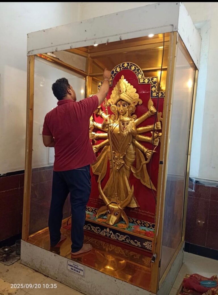 28e50cc8-f4b2-415e-bb03-c45630fe27d0