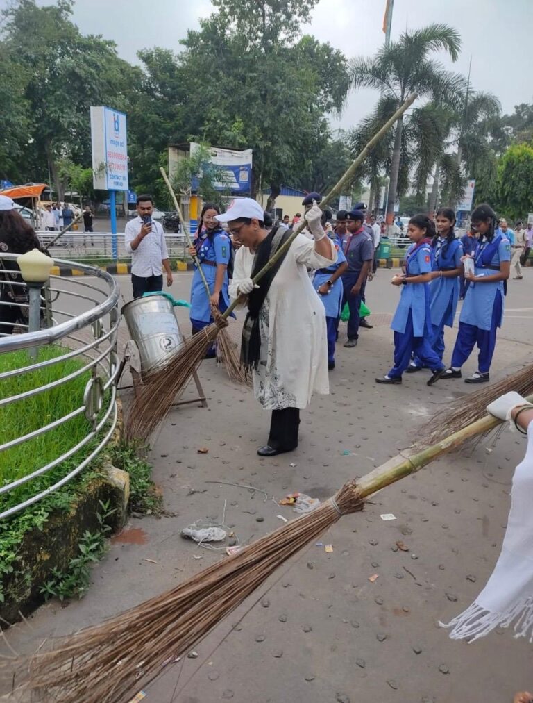 ac099068-5da7-4580-b193-f963c58983c6