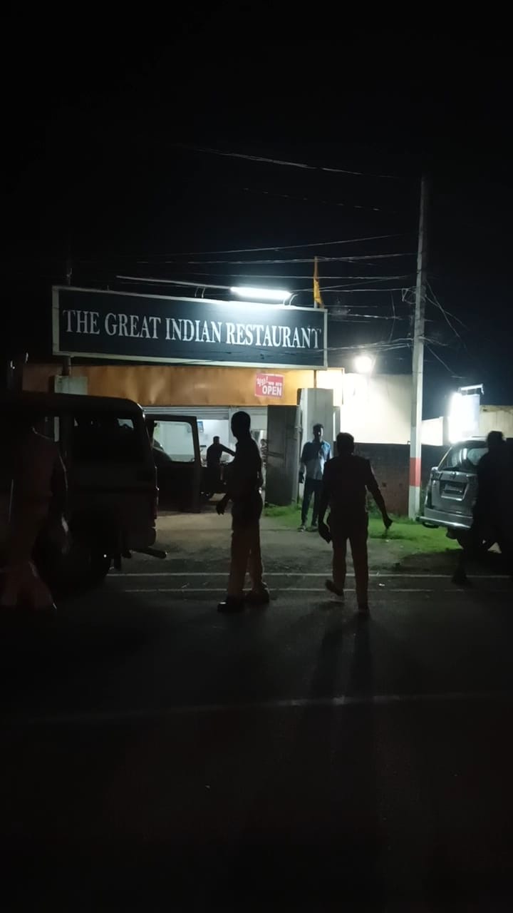 ffd9506f-dc13-4a15-b5f1-9d9920e5e80f