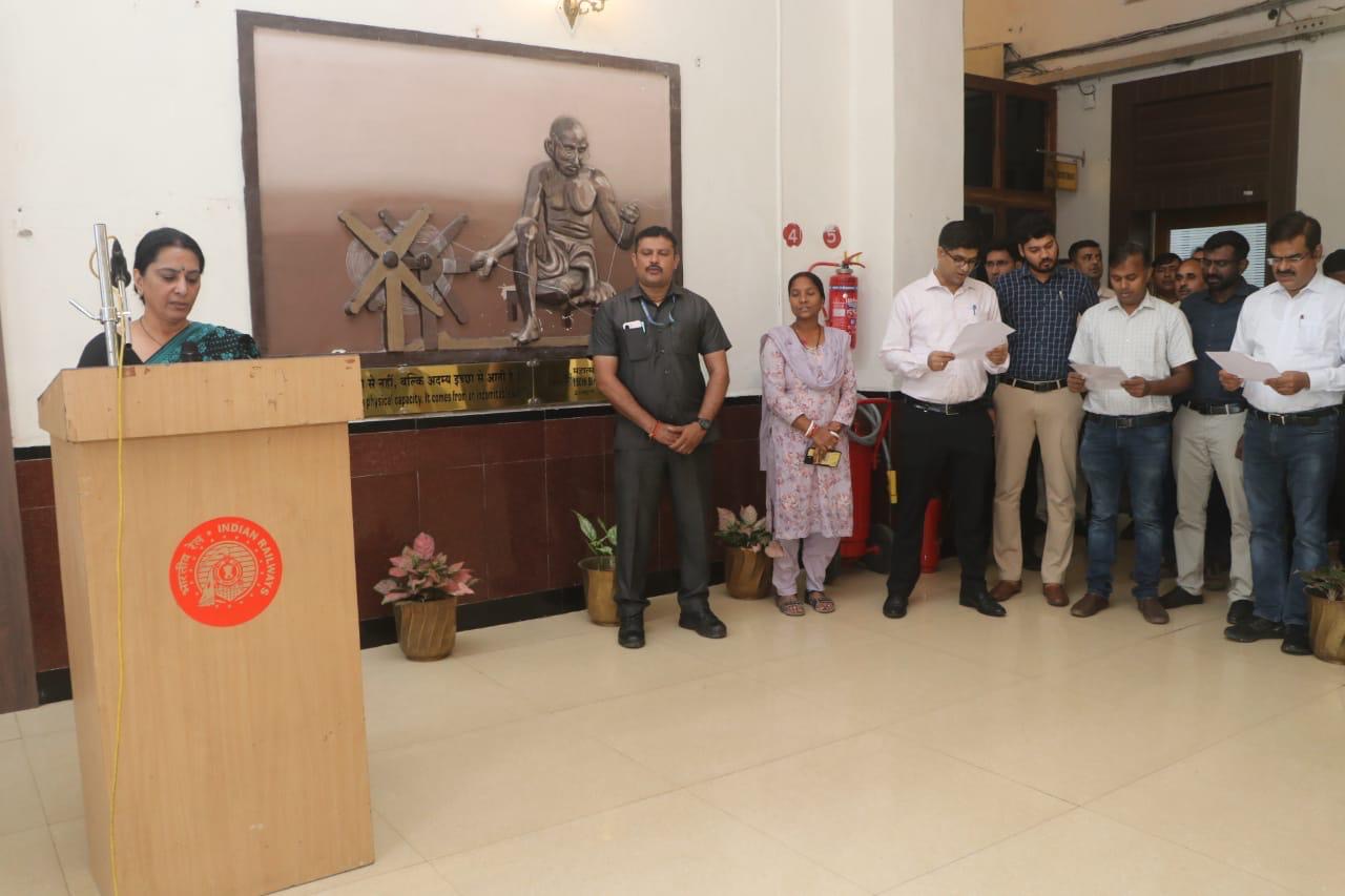 20e10071-eaea-4816-bbc7-ca70a0e2f0e8