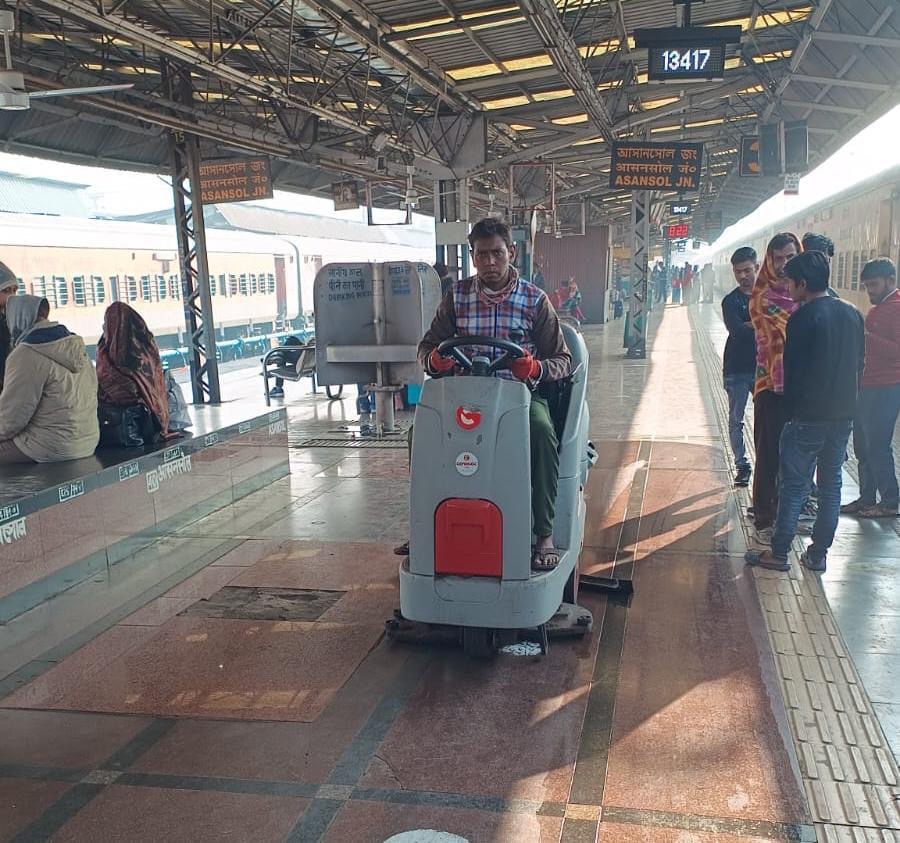 74bfb2e7-6ae4-4c62-bd45-7f2097078150