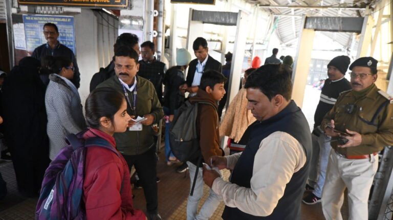 a251cd7c-c151-445f-8b2e-0fa4b775cdbe