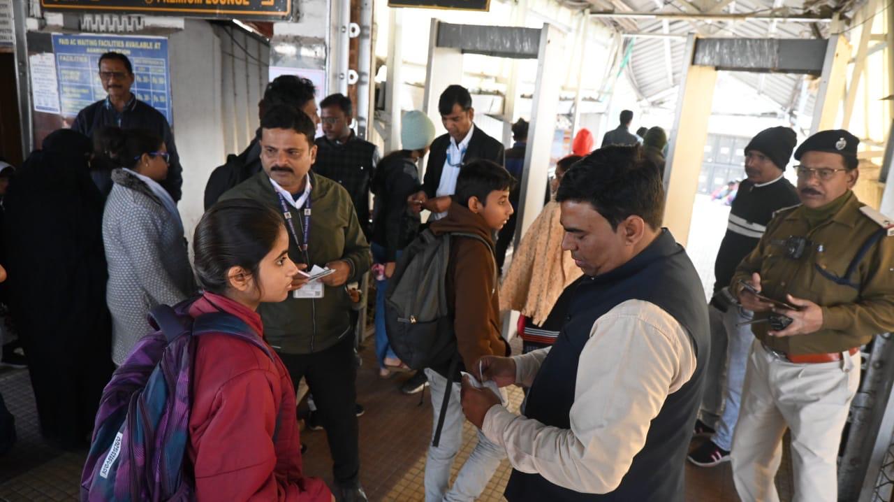 a251cd7c-c151-445f-8b2e-0fa4b775cdbe